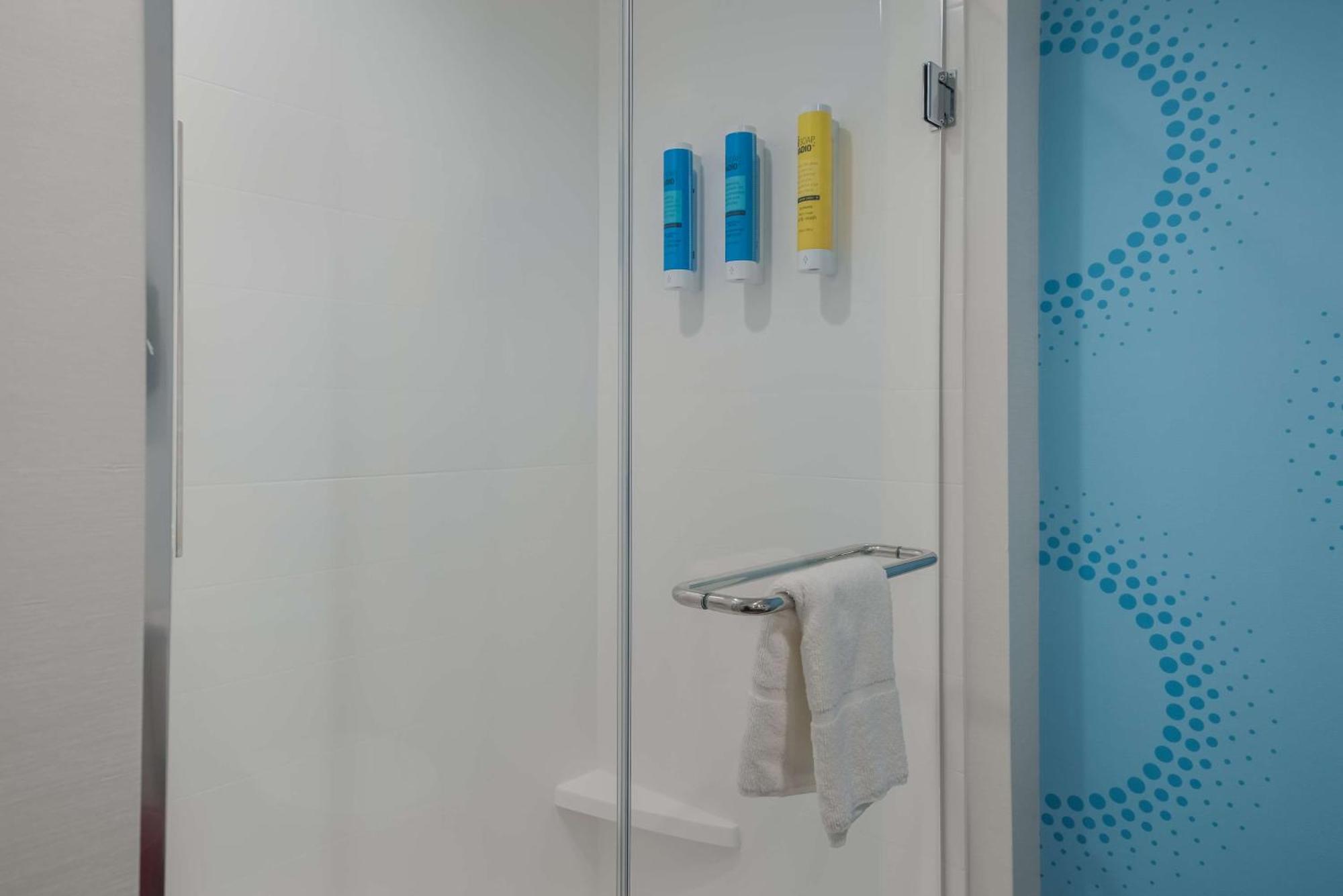 Tru By Hilton Greensboro, Nc エクステリア 写真